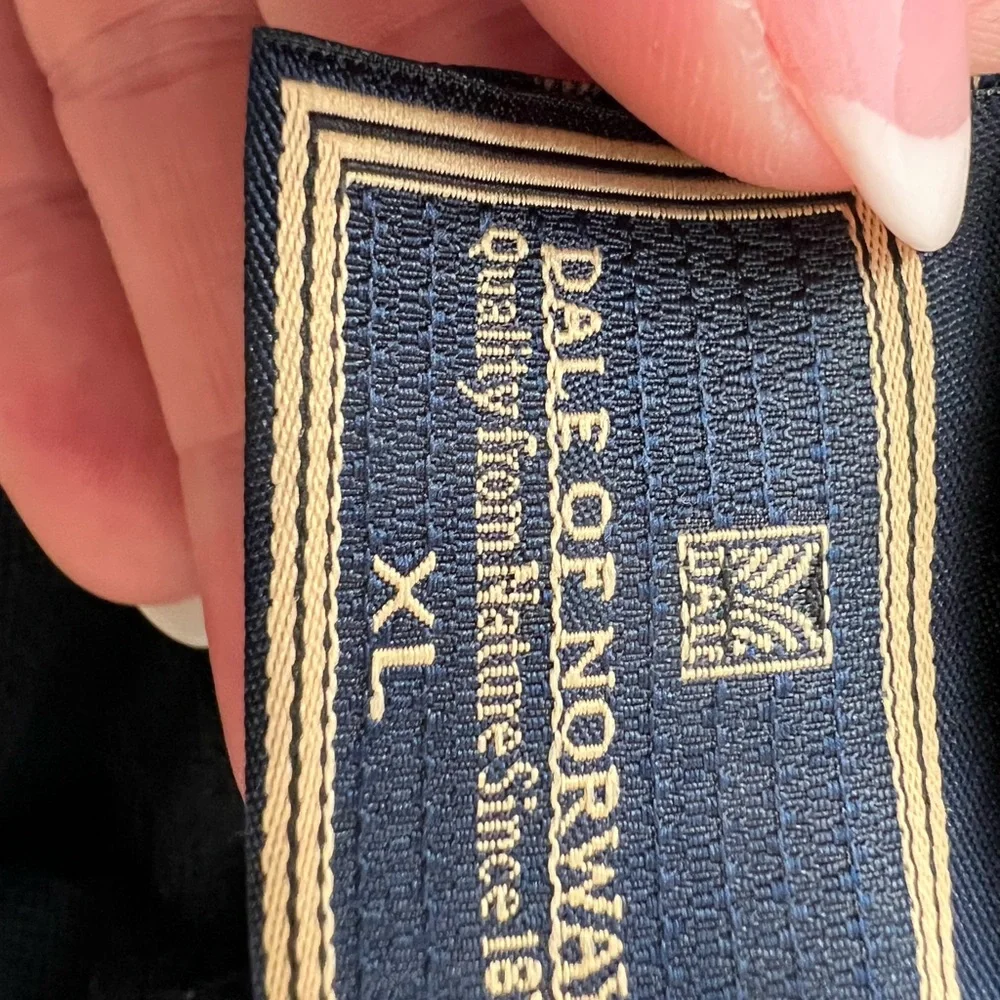 Vintage Dale of Norway Sport Navy Wool Sweater Size XL - Picture 3 of 6